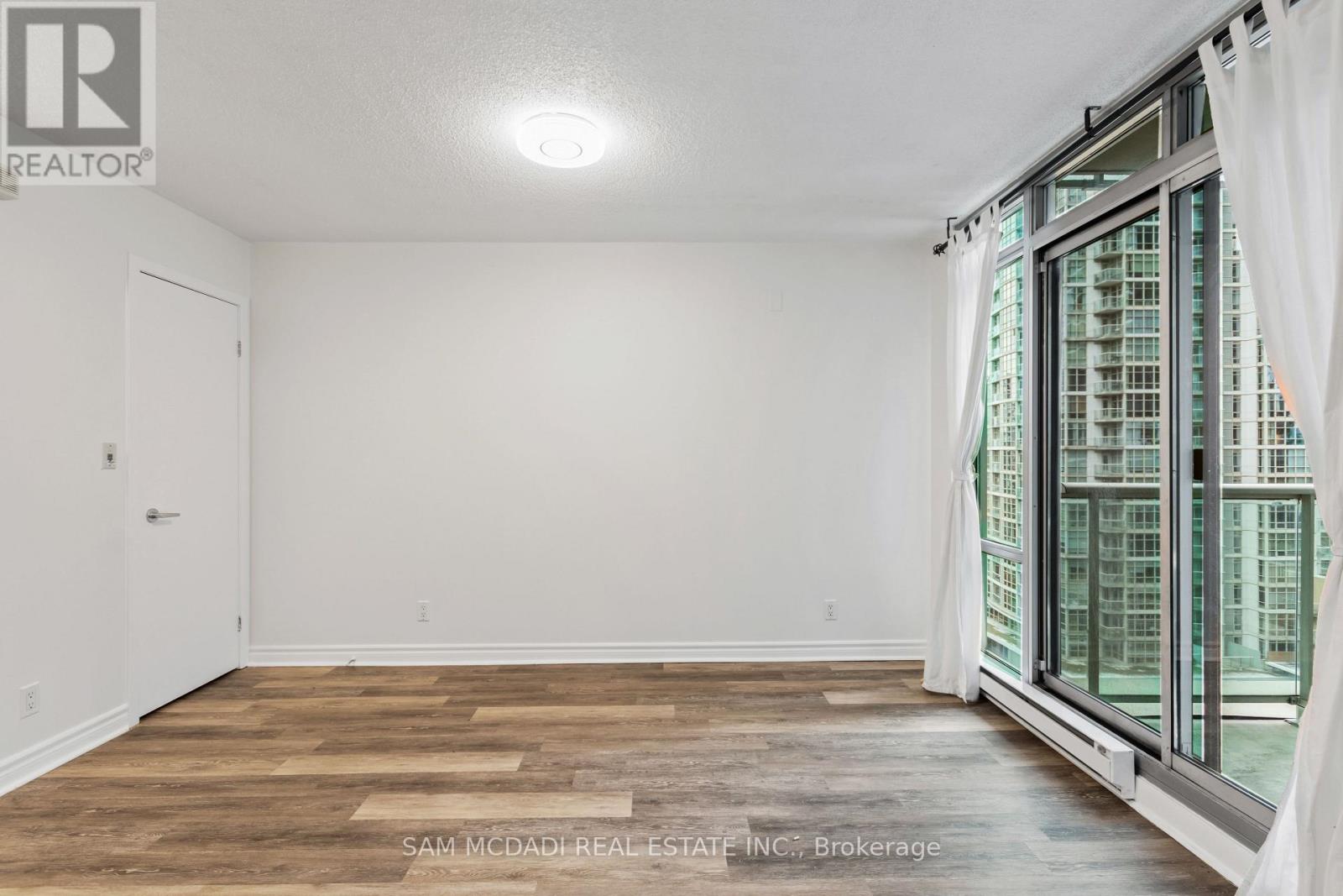 1006 - 81 Navy Wharf Court, Toronto, Ontario  M5V 3S2 - Photo 10 - C12563974