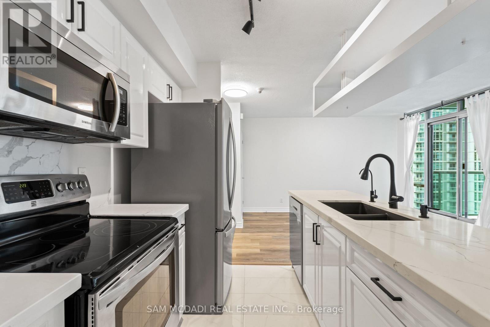 1006 - 81 Navy Wharf Court, Toronto, Ontario  M5V 3S2 - Photo 13 - C12563974