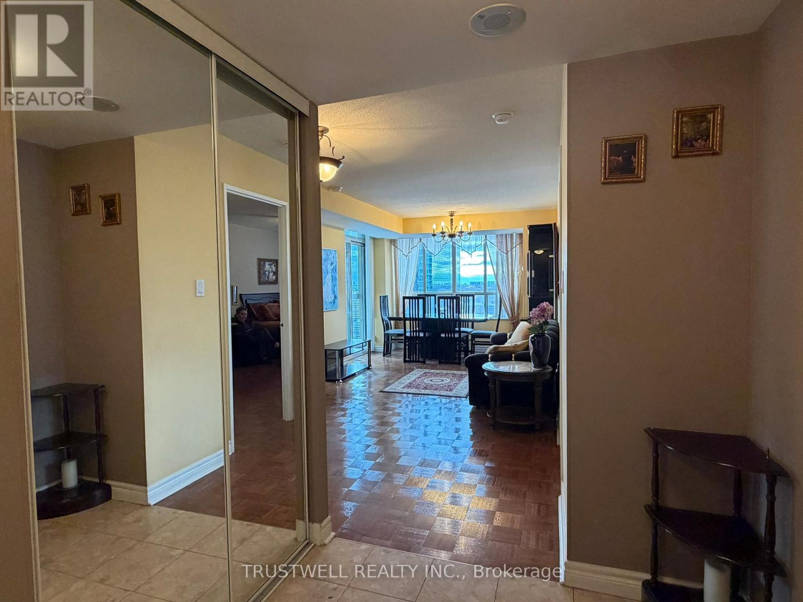 2112 - 28 Empress Avenue, Toronto, Ontario  M2N 6Z7 - Photo 4 - C12553414