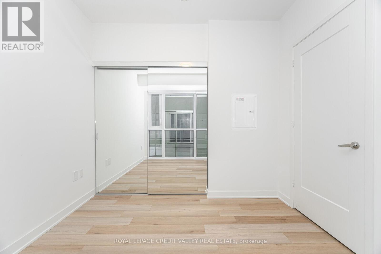 413 - 70 Princess Street E, Toronto, Ontario  M5A 0X6 - Photo 23 - C12562372