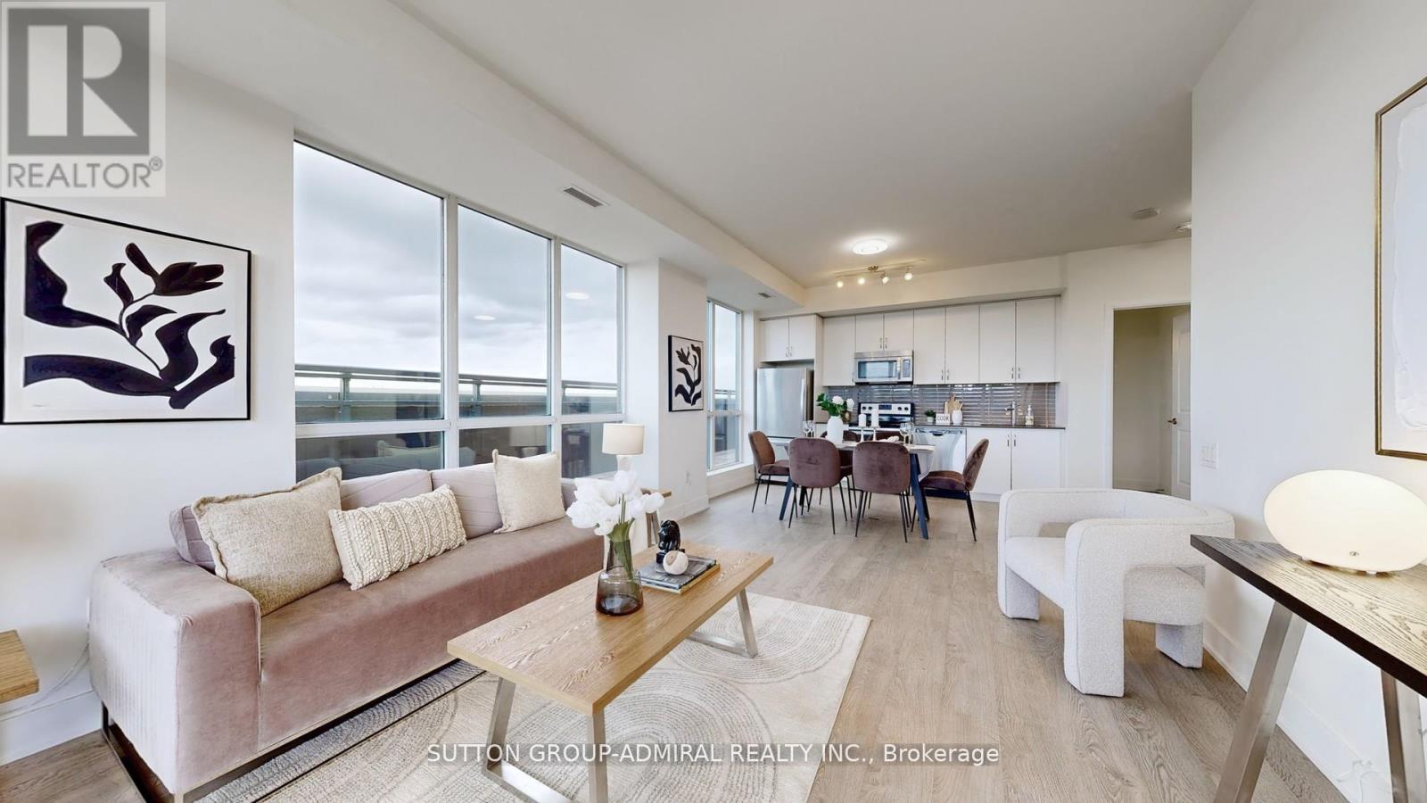 Ph11 - 7608 Yonge Street, Vaughan, Ontario  L4J 0J5 - Photo 5 - N12382532