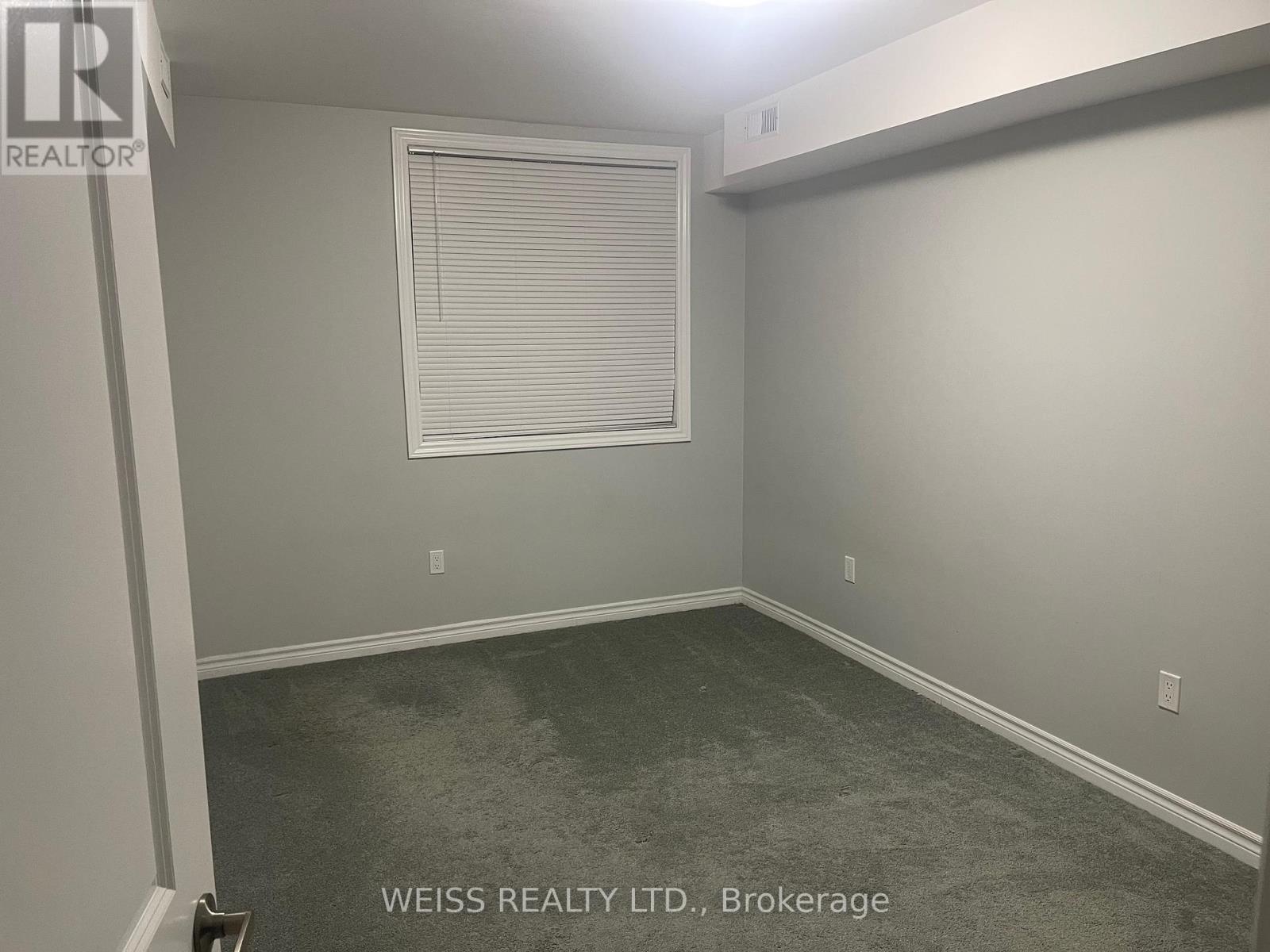 107 - 75 Weldrick Road E, Richmond Hill, Ontario  L4C 0H9 - Photo 4 - N12476409