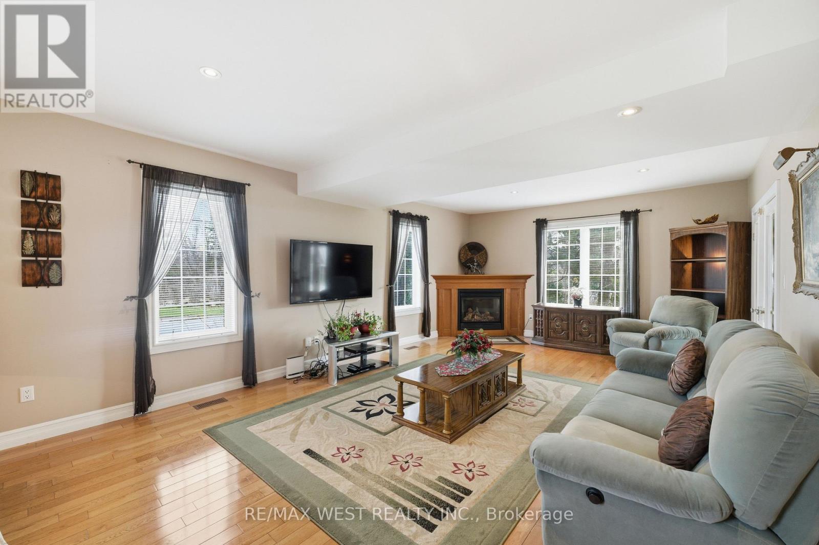 4 Coryell Street, Scugog, Ontario  L0C 1G0 - Photo 7 - E12563986