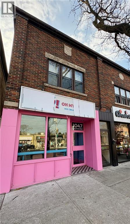 1047 King Street W, Hamilton, Ontario L8S 1L6 - Photo 1 - 40789656
