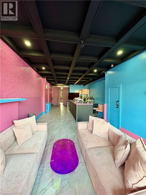 1047 King Street W, Hamilton, Ontario L8S 1L6 - Photo 3 - 40789656