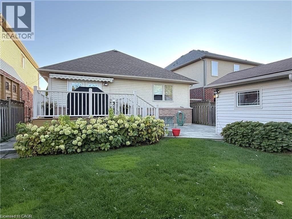 144 Sumner Crescent, Grimsby, Ontario  L3M 0B4 - Photo 26 - 40789628