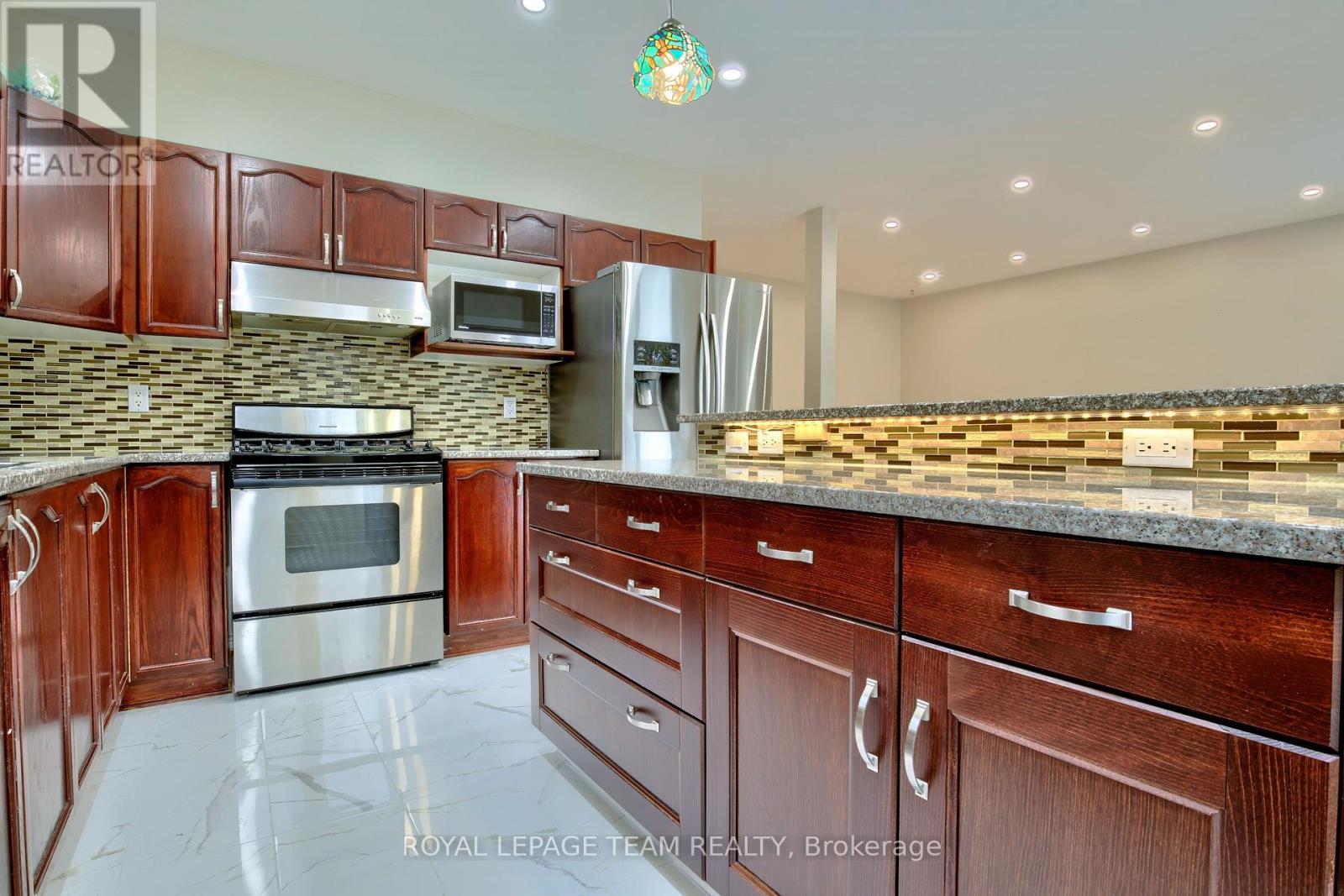 45 Boulder Way, Ottawa, Ontario  K2J 4R5 - Photo 14 - X12562442