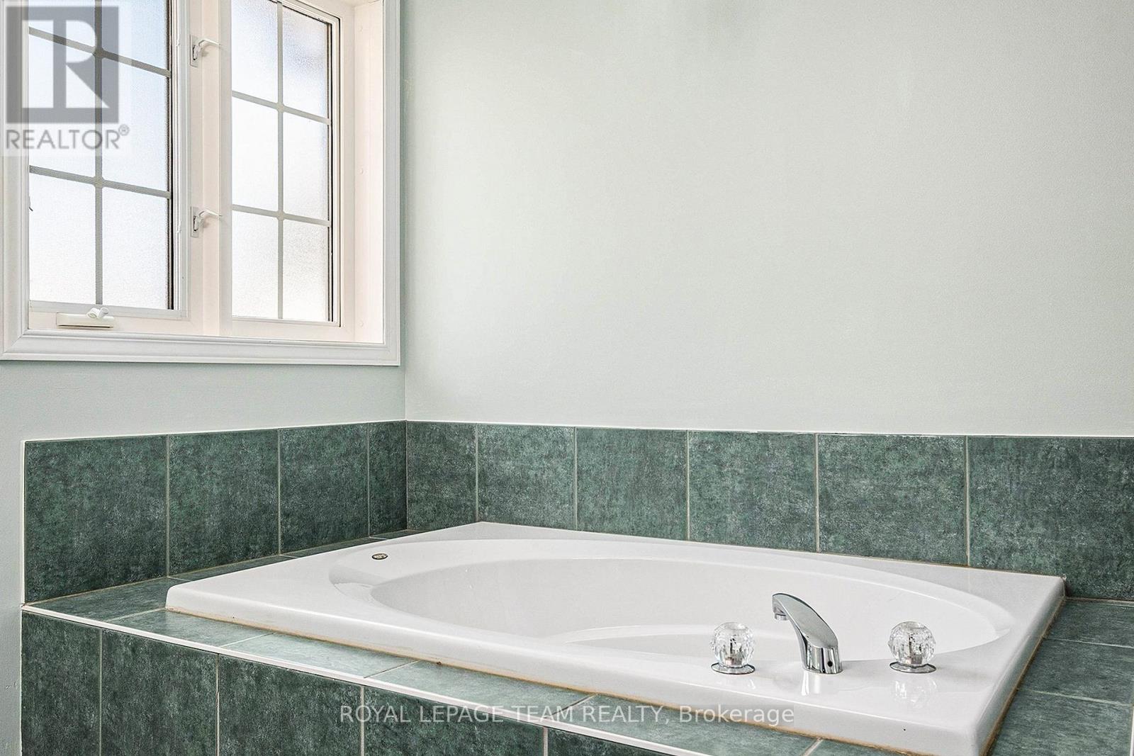 45 Boulder Way, Ottawa, Ontario  K2J 4R5 - Photo 22 - X12562442