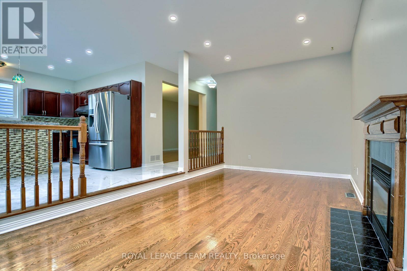 45 Boulder Way, Ottawa, Ontario  K2J 4R5 - Photo 18 - X12562442