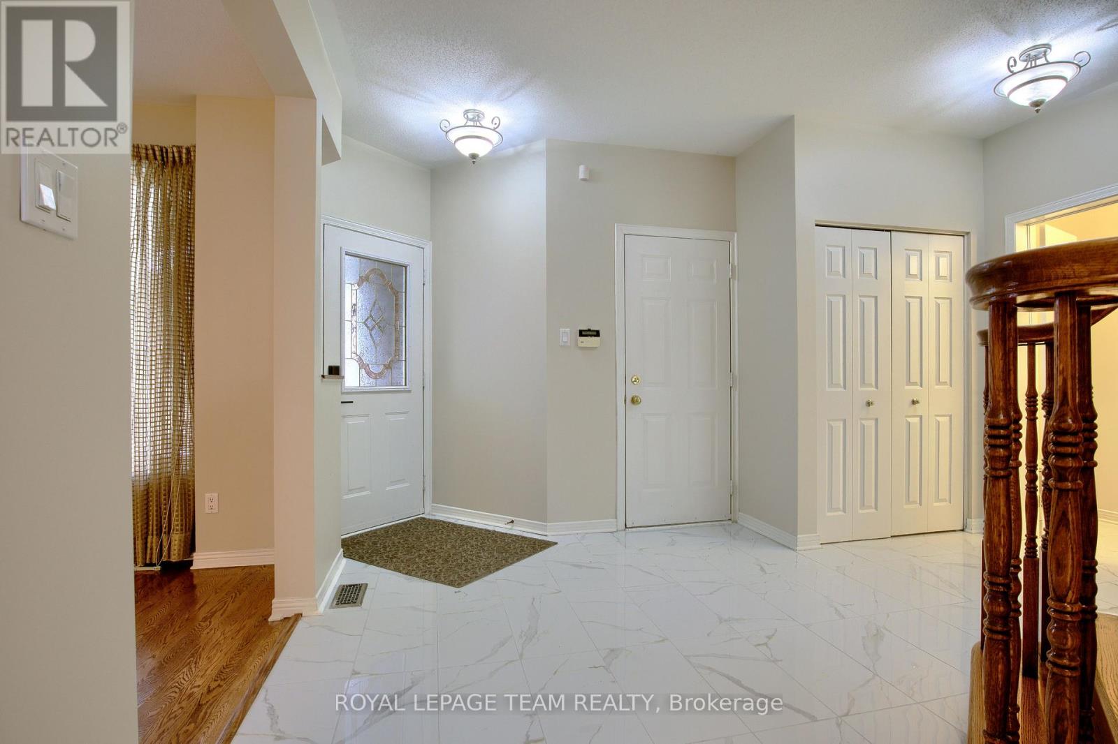 45 Boulder Way, Ottawa, Ontario  K2J 4R5 - Photo 4 - X12562442