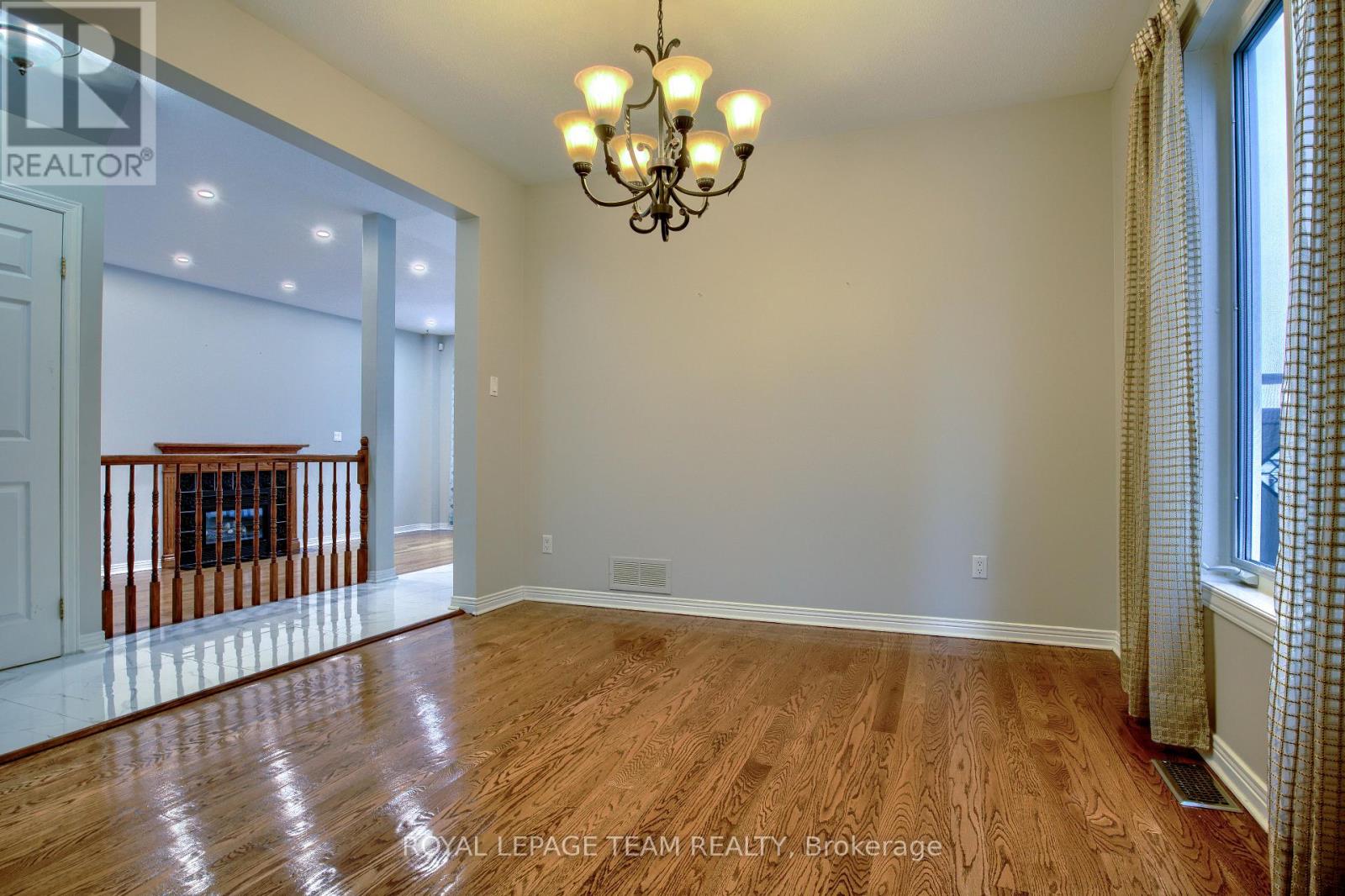 45 Boulder Way, Ottawa, Ontario  K2J 4R5 - Photo 7 - X12562442