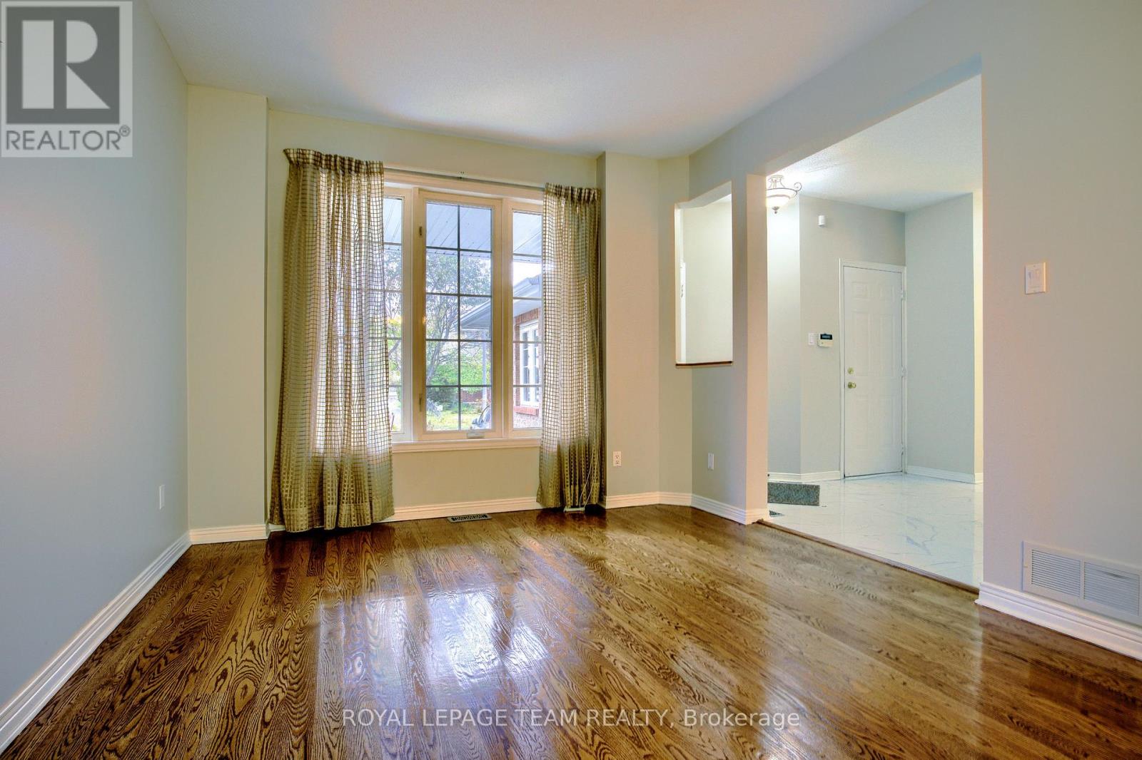 45 Boulder Way, Ottawa, Ontario  K2J 4R5 - Photo 9 - X12562442