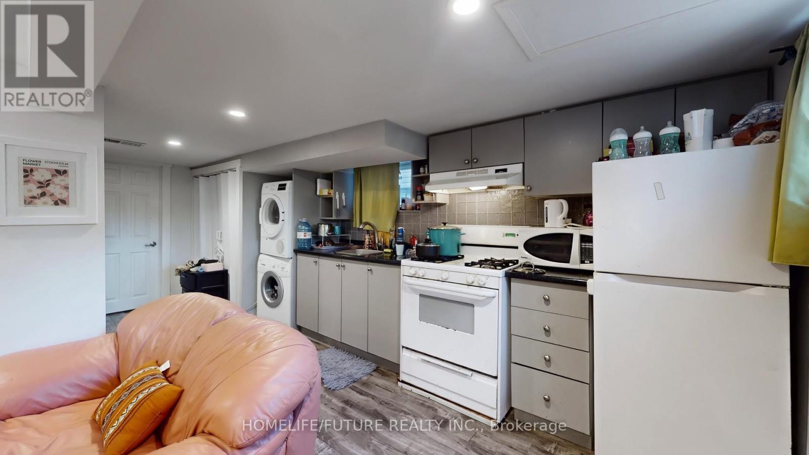 82 Heman Street, Toronto, Ontario  M8V 1X5 - Photo 33 - W12530150