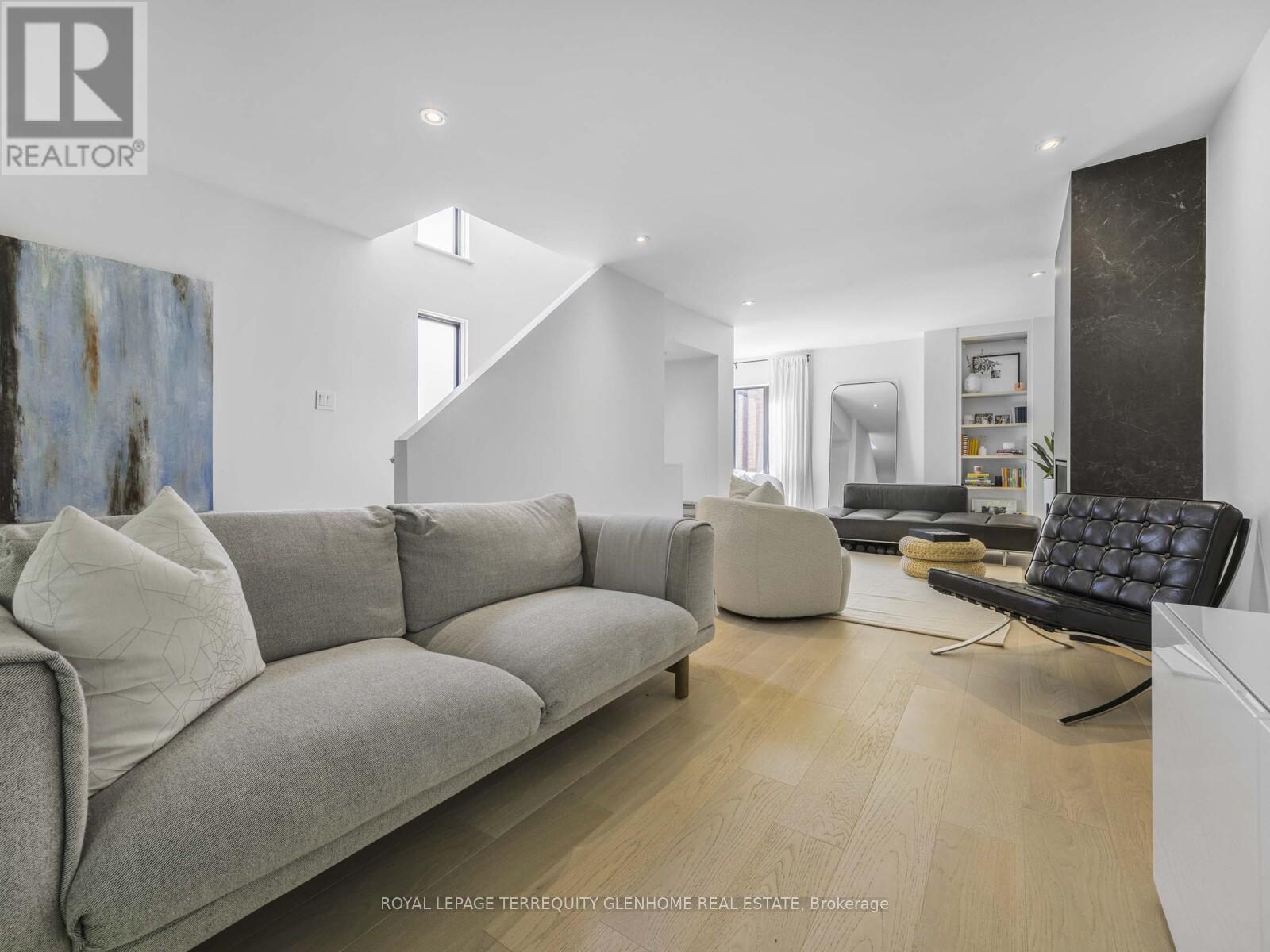 125 - 10 Walker Avenue, Toronto, Ontario  M4V 1G2 - Photo 12 - C12447440