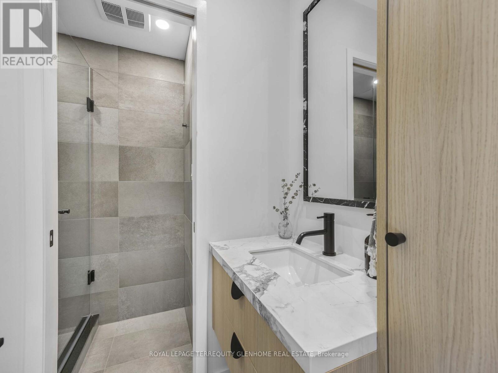 125 - 10 Walker Avenue, Toronto, Ontario  M4V 1G2 - Photo 8 - C12447440