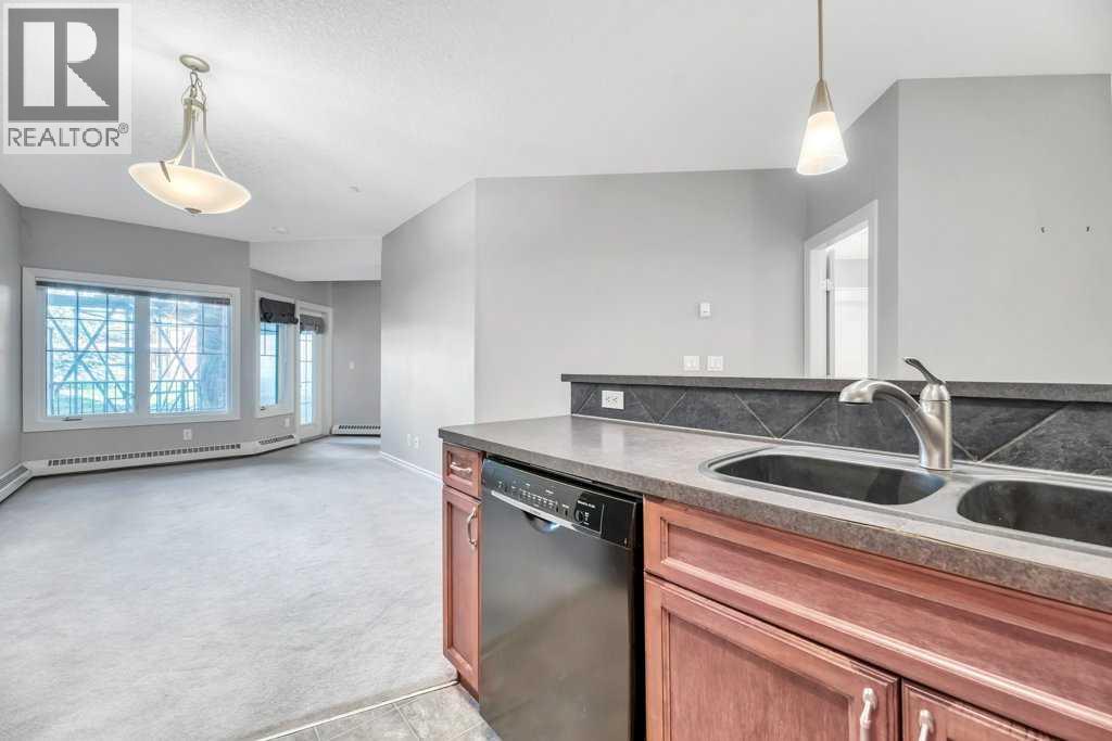 127, 60 Royal Oak Plaza Nw, Calgary, Alberta  T3G 0A7 - Photo 13 - A2259104