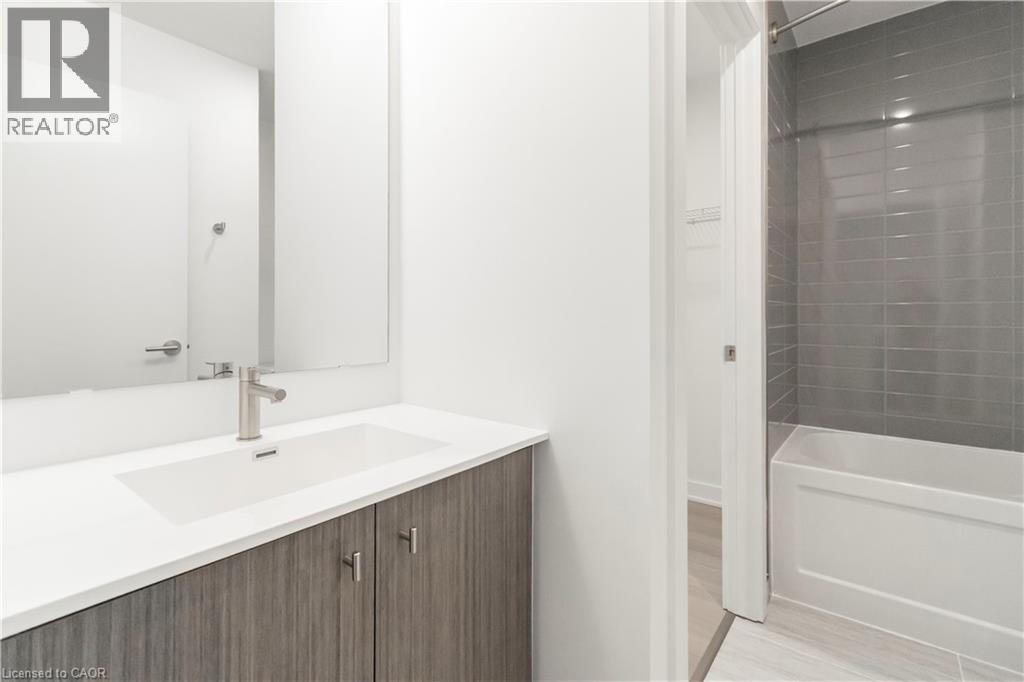 25 Wellington Street S Unit# 3002, Kitchener, Ontario  N2G 0G5 - Photo 28 - 40781137