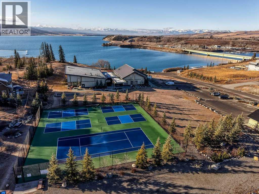 247 Cottageclub Crescent, Rural Rocky View County, Alberta  T4C 1B1 - Photo 35 - A2271474