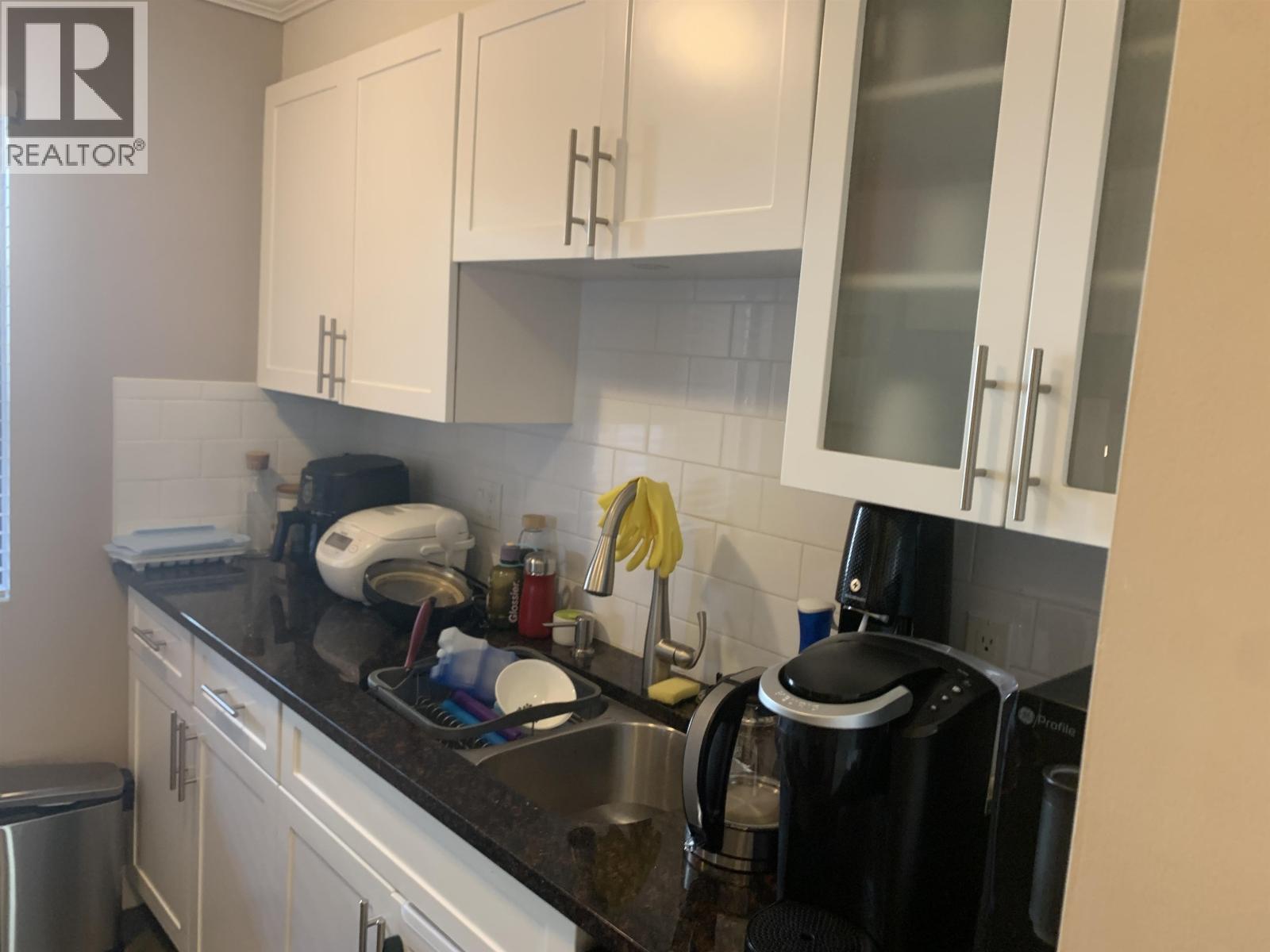 202 1750 Augusta Avenue, Burnaby, British Columbia  V5A 2V6 - Photo 8 - R3067957