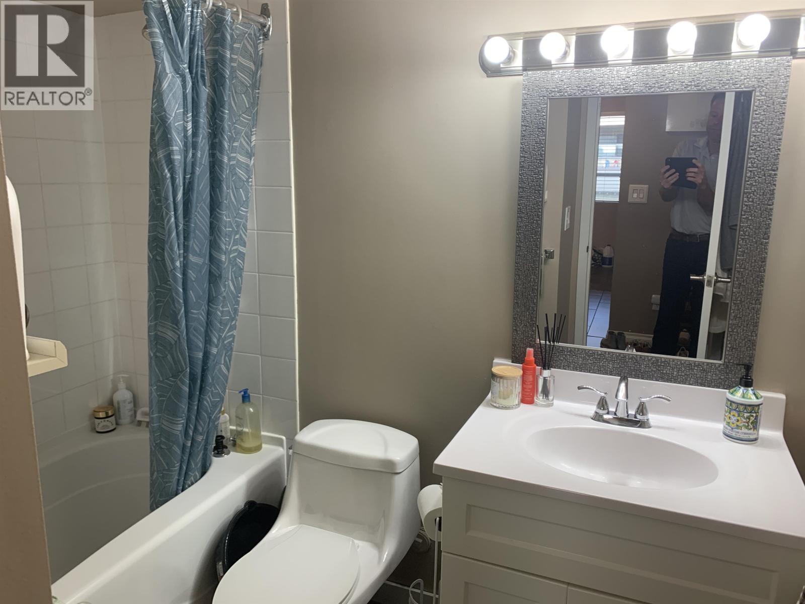 202 1750 Augusta Avenue, Burnaby, British Columbia  V5A 2V6 - Photo 12 - R3067957