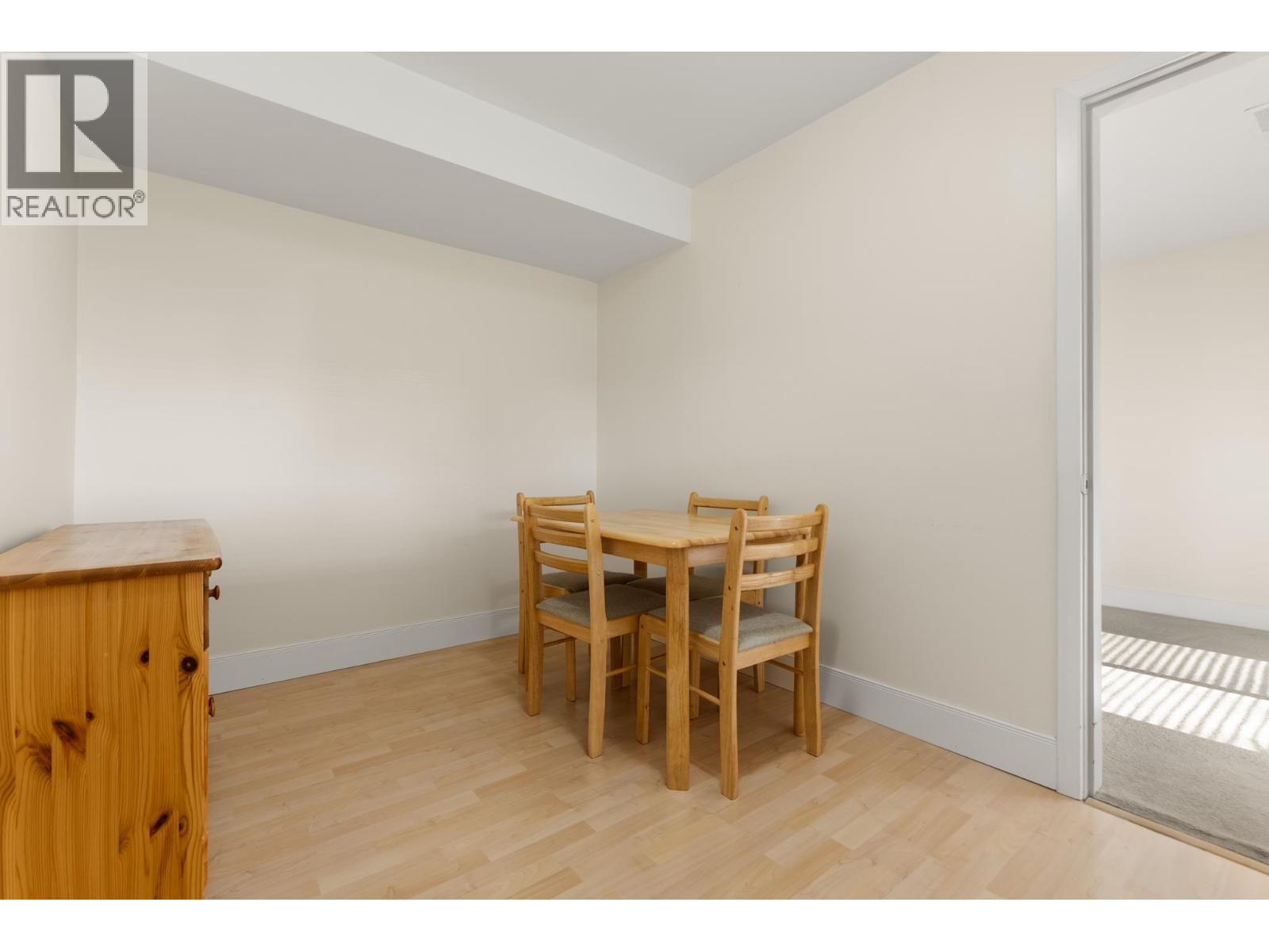 3360 Springthorne Crescent, Richmond, British Columbia  V7E 1Z7 - Photo 26 - R3068933