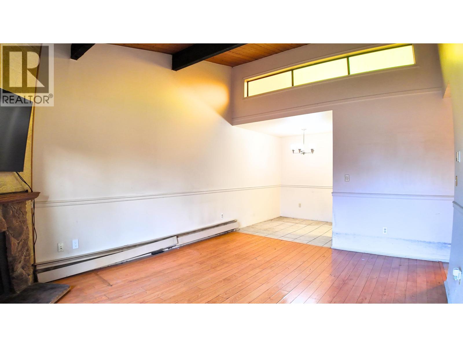 309 9101 Horne Street, Burnaby, British Columbia  V3N 4M3 - Photo 10 - R3068955