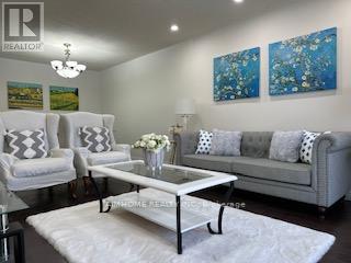 #1 Upper Level - 373 Apache Trail, Toronto, Ontario  M2H 2W6 - Photo 10 - C12555648