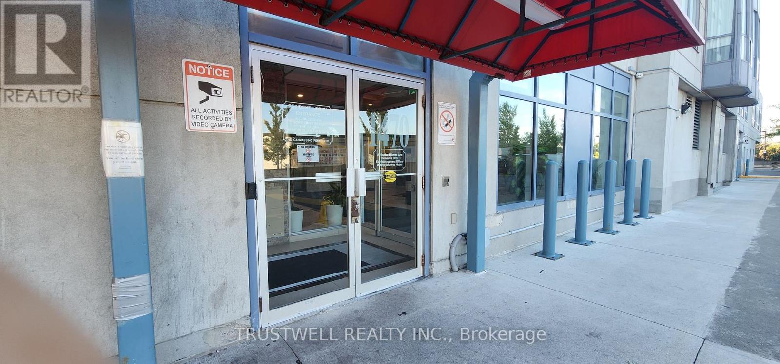 909 - 1470 Midland Avenue, Toronto, Ontario  M1P 4Z4 - Photo 2 - E12560780