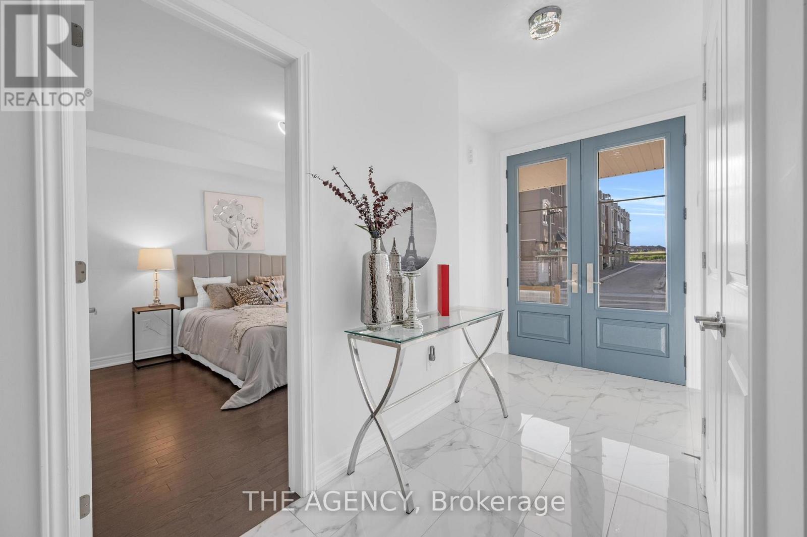 33 Bruce Boyd Drive, Markham, Ontario  L6B 1R3 - Photo 6 - N12563960