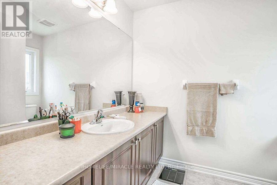 273 Riverlands Avenue, Markham, Ontario  L6B 0V9 - Photo 22 - N12416317