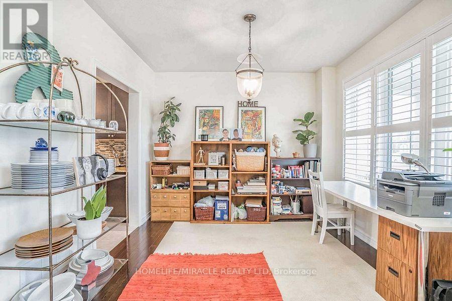 273 Riverlands Avenue, Markham, Ontario  L6B 0V9 - Photo 5 - N12416317