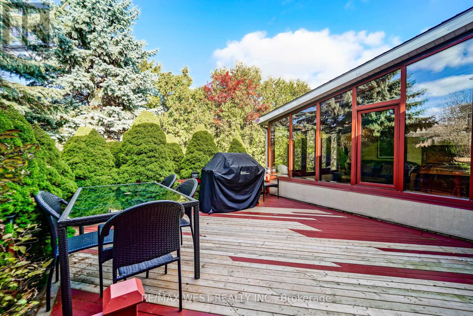 17 Clay Court, Toronto, Ontario  M9A 4S2 - Photo 16 - W12563852