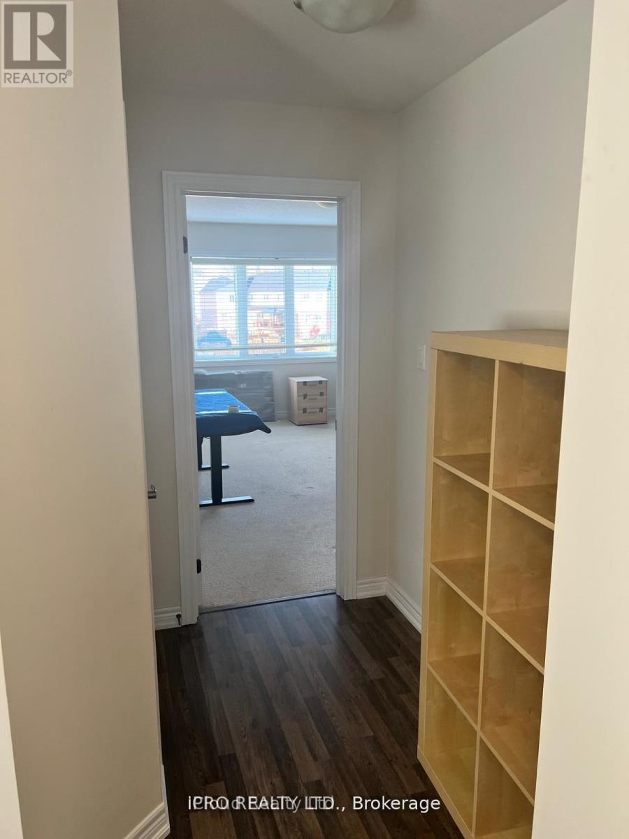 179 Law Drive, Guelph, Ontario  N1E 7J7 - Photo 24 - X12558072