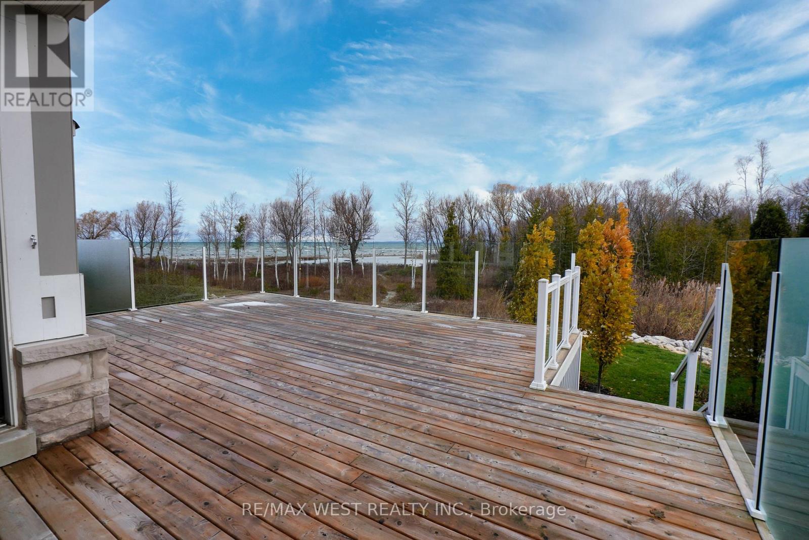 77 Waterview Road, Wasaga Beach, Ontario  L9Z 0E9 - Photo 15 - S12563946