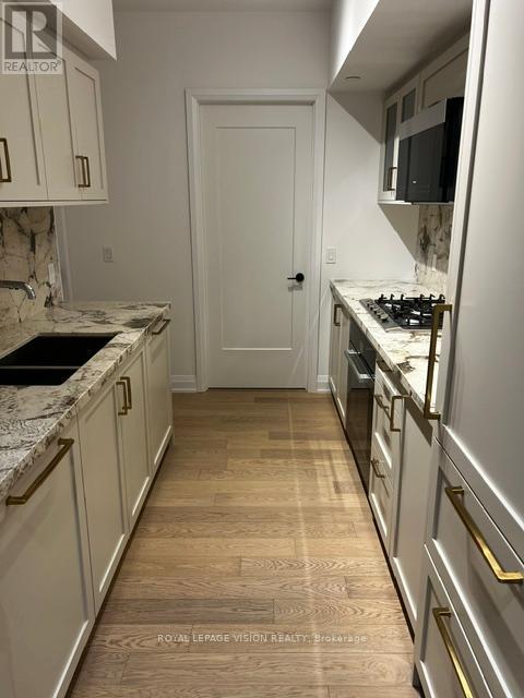 227 - 505 Glencairn Avenue, Toronto, Ontario  M6B 0B2 - Photo 7 - C12562312