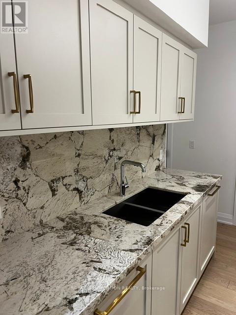 227 - 505 Glencairn Avenue, Toronto, Ontario  M6B 0B2 - Photo 9 - C12562312