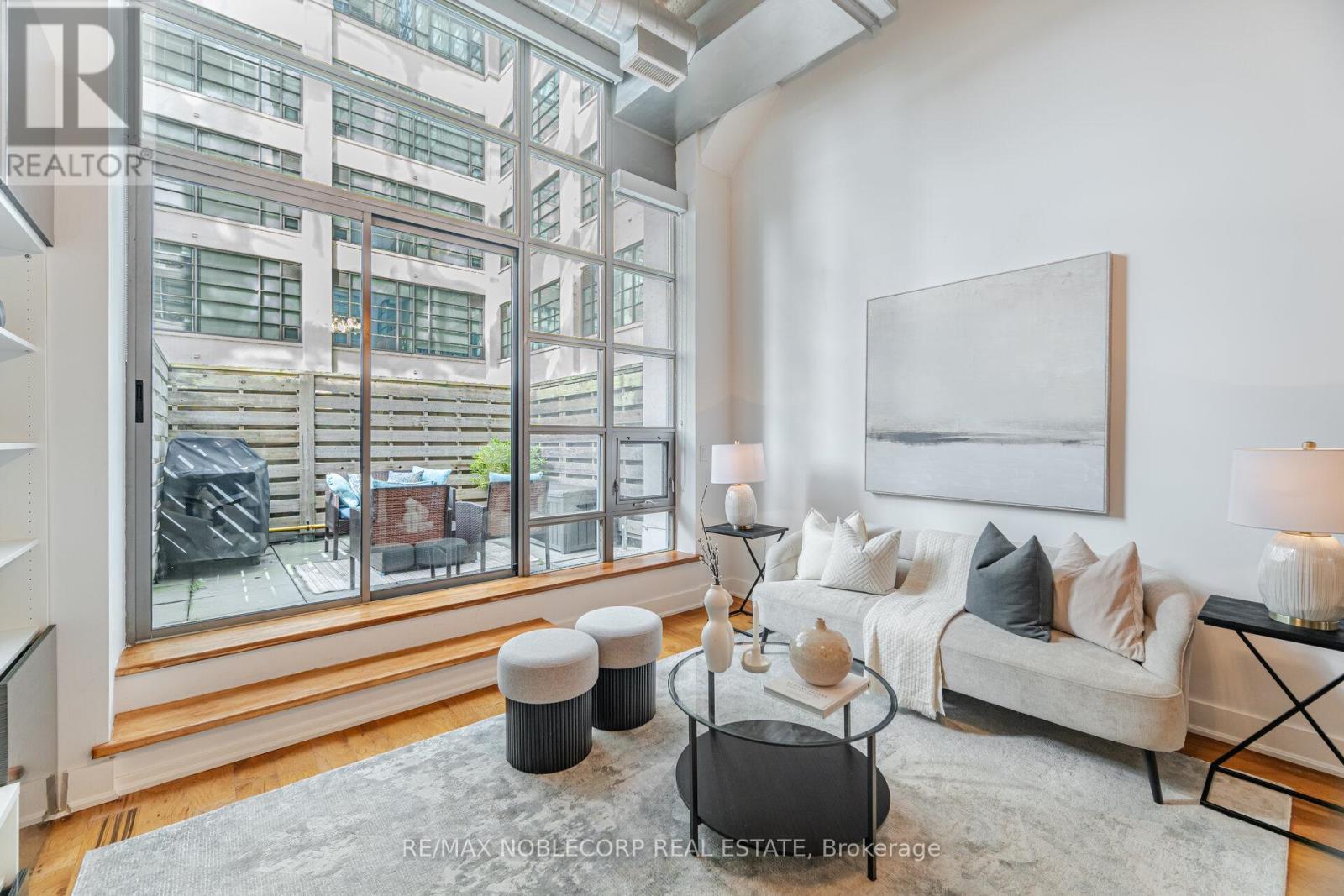 228 - 637 Lake Shore Boulevard W, Toronto, Ontario M5V 3J6 - Photo 11 - C12563486