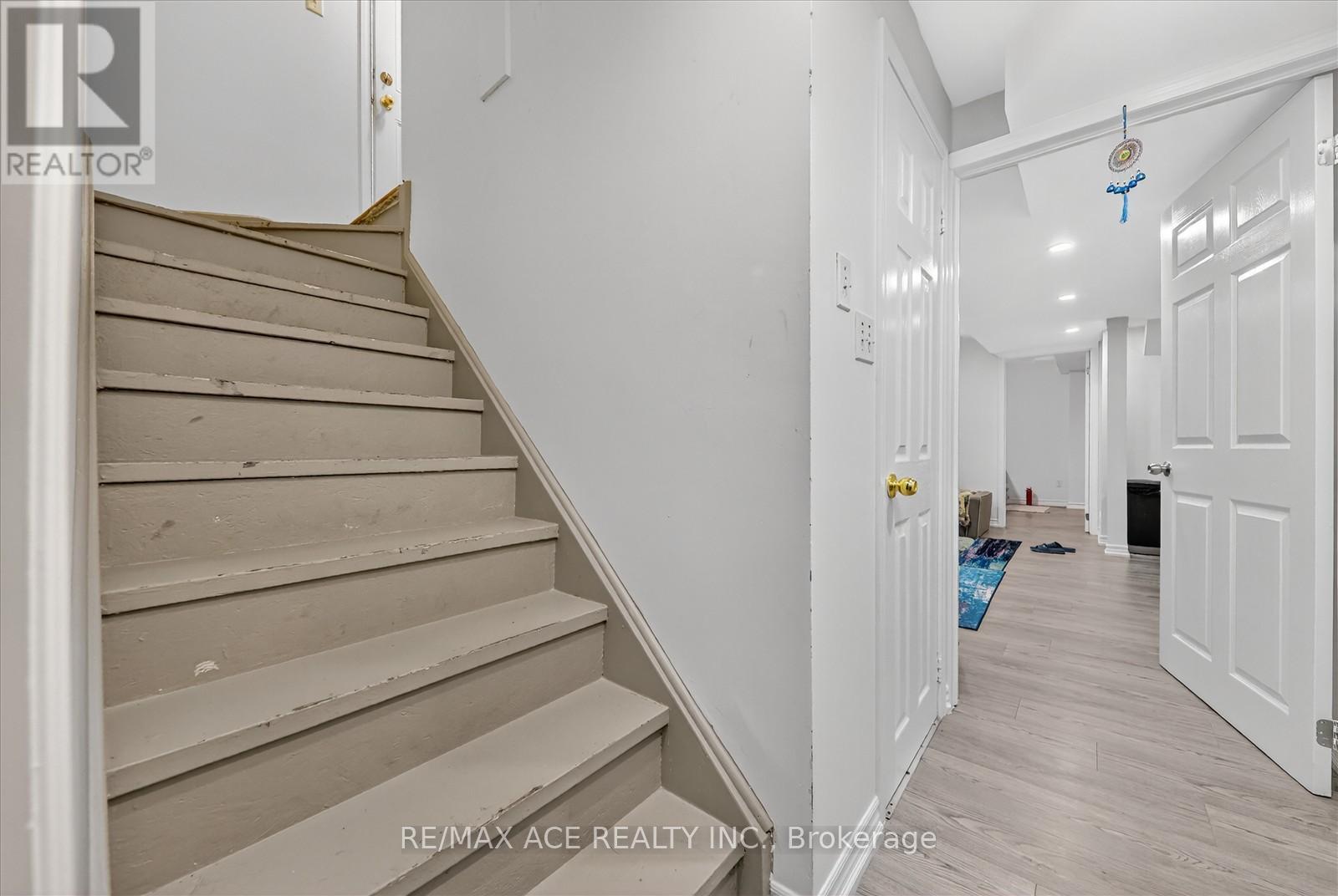 20 Ponymeadow Way, Brampton, Ontario  L6X 0M3 - Photo 34 - W12514750