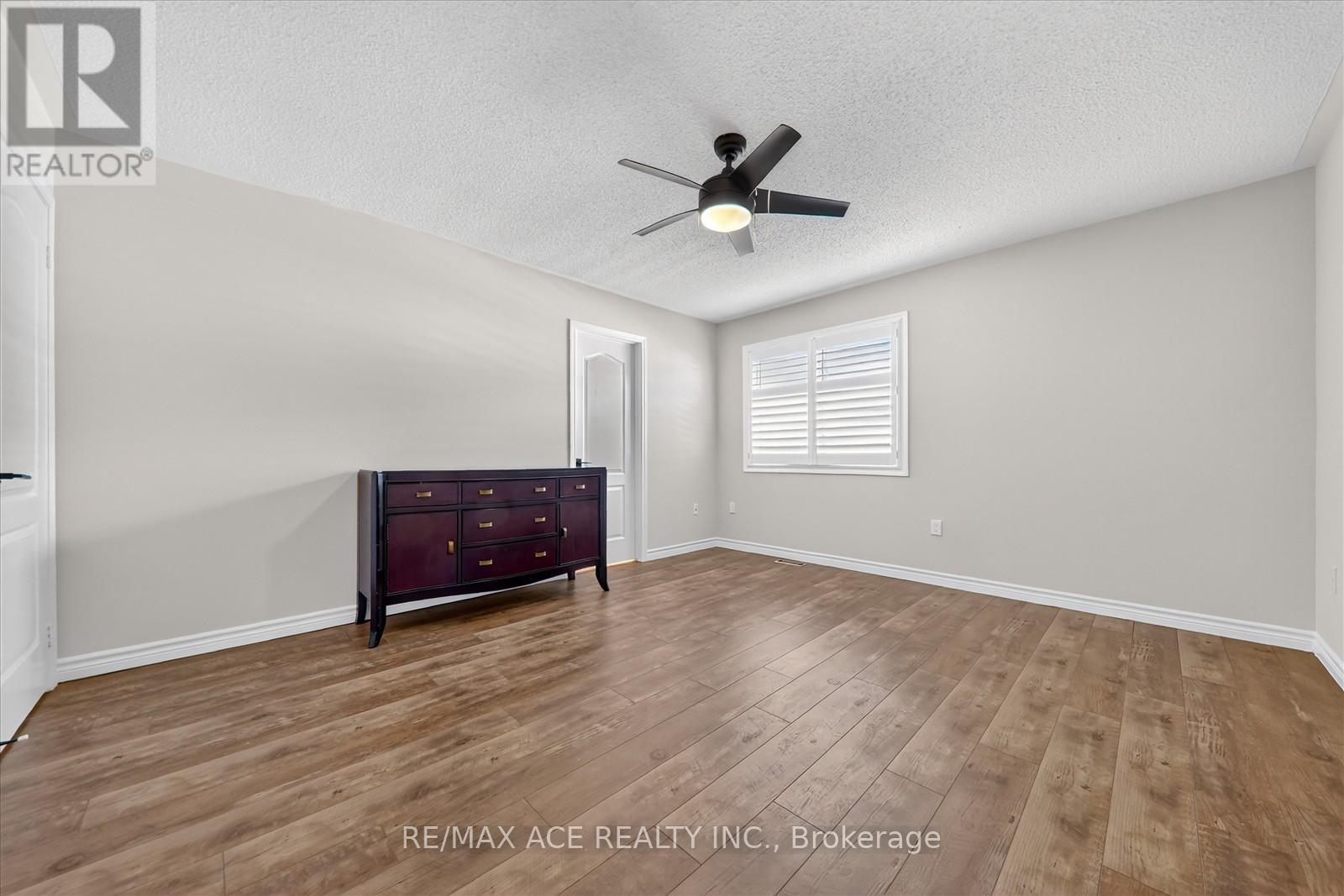 20 Ponymeadow Way, Brampton, Ontario  L6X 0M3 - Photo 20 - W12514750