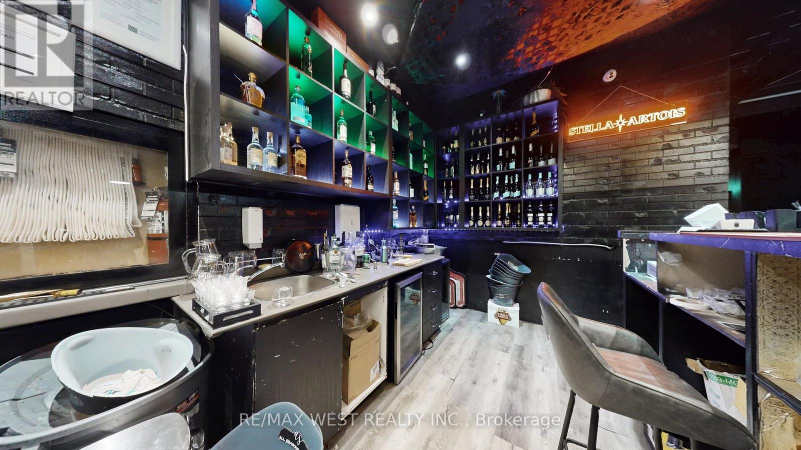 901 Jane Street, Toronto, Ontario  M6N 4C6 - Photo 15 - W12560310