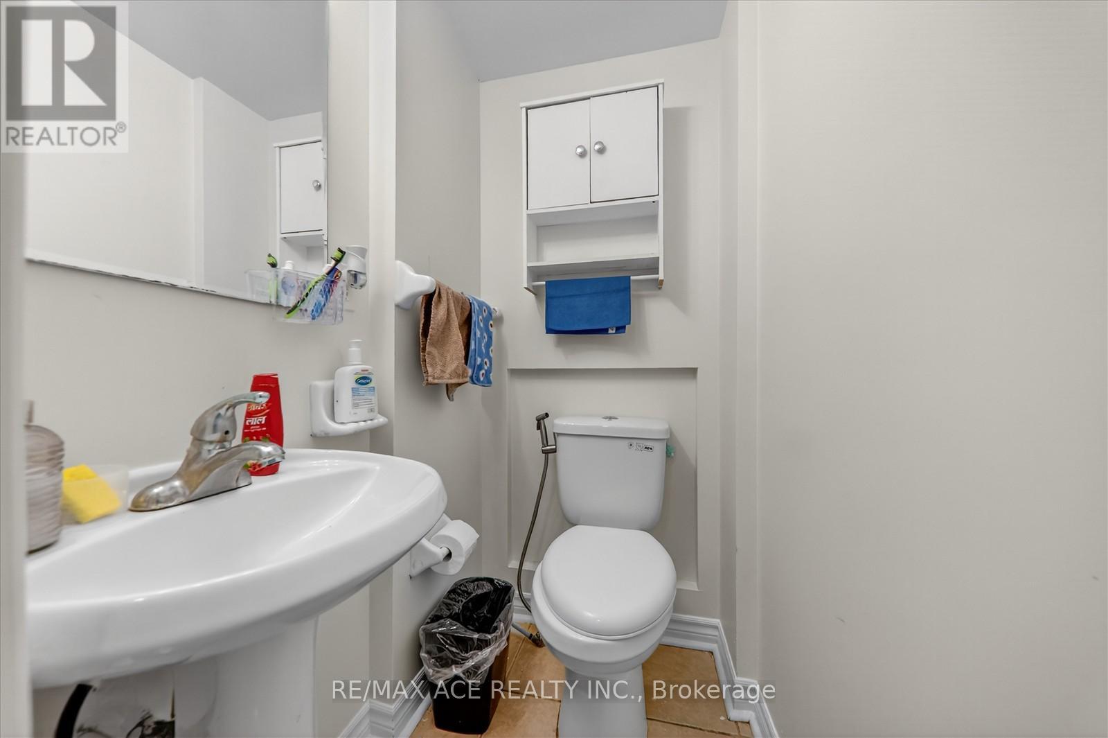 20 Ponymeadow Way, Brampton, Ontario  L6X 0M3 - Photo 43 - W12514750