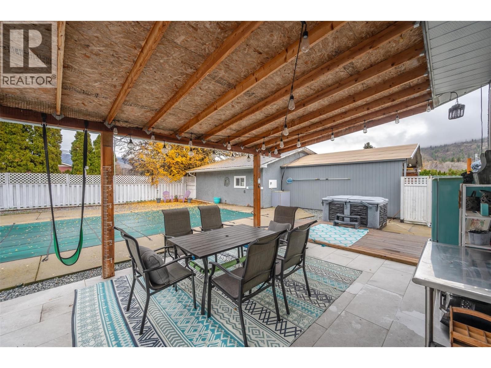 225 Circle Drive, Oliver, British Columbia  V0H 1T9 - Photo 41 - 10369746