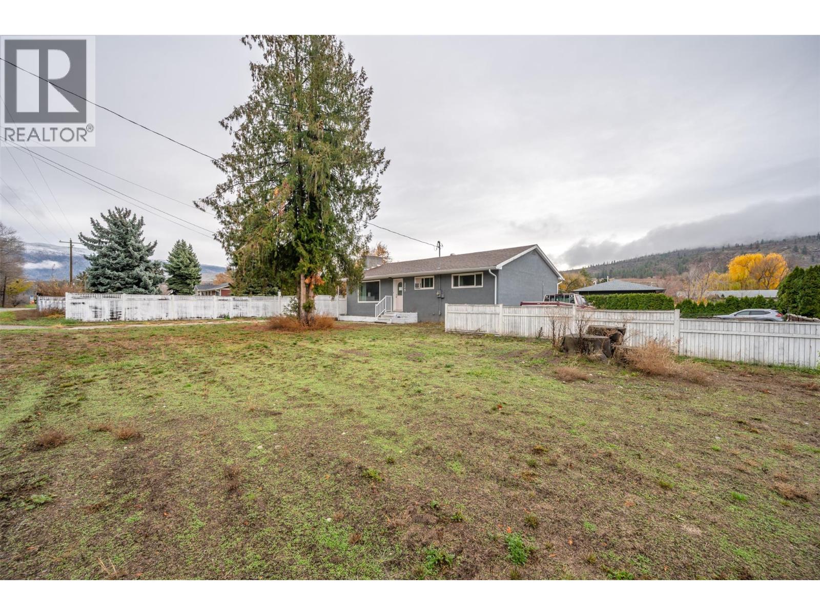 225 Circle Drive, Oliver, British Columbia  V0H 1T9 - Photo 58 - 10369746