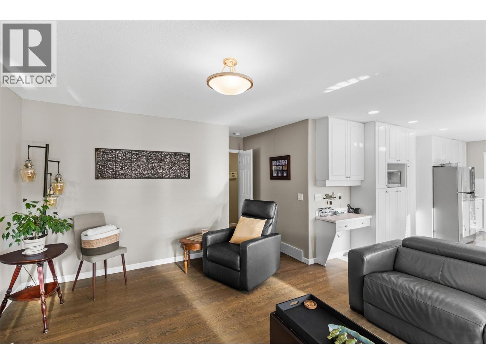 1909 Glen Gary Drive, Kamloops, British Columbia  V2E 1P5 - Photo 16 - 10369696