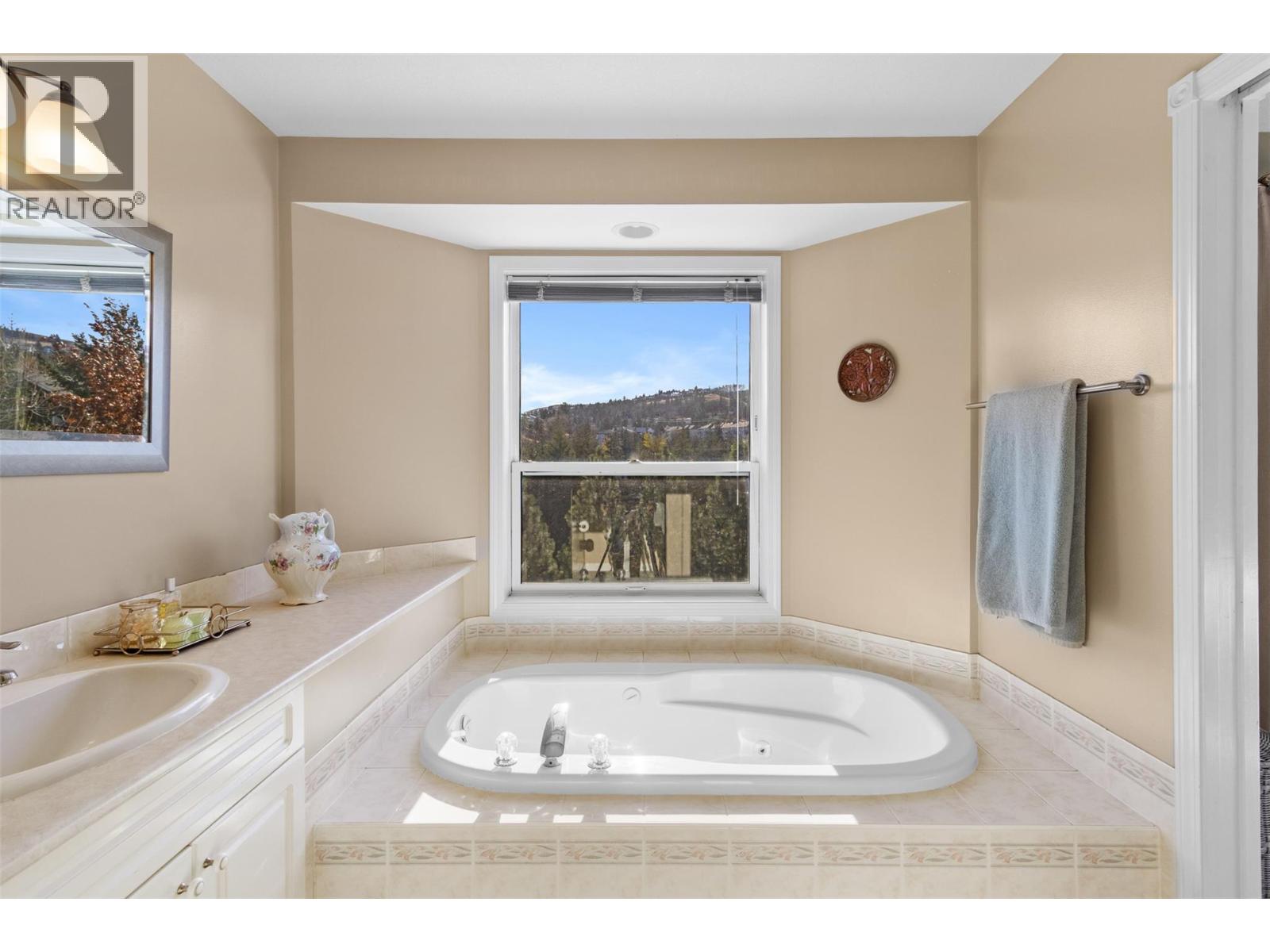 1909 Glen Gary Drive, Kamloops, British Columbia  V2E 1P5 - Photo 26 - 10369696