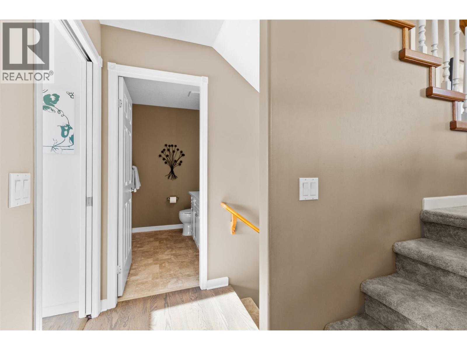 1909 Glen Gary Drive, Kamloops, British Columbia  V2E 1P5 - Photo 34 - 10369696