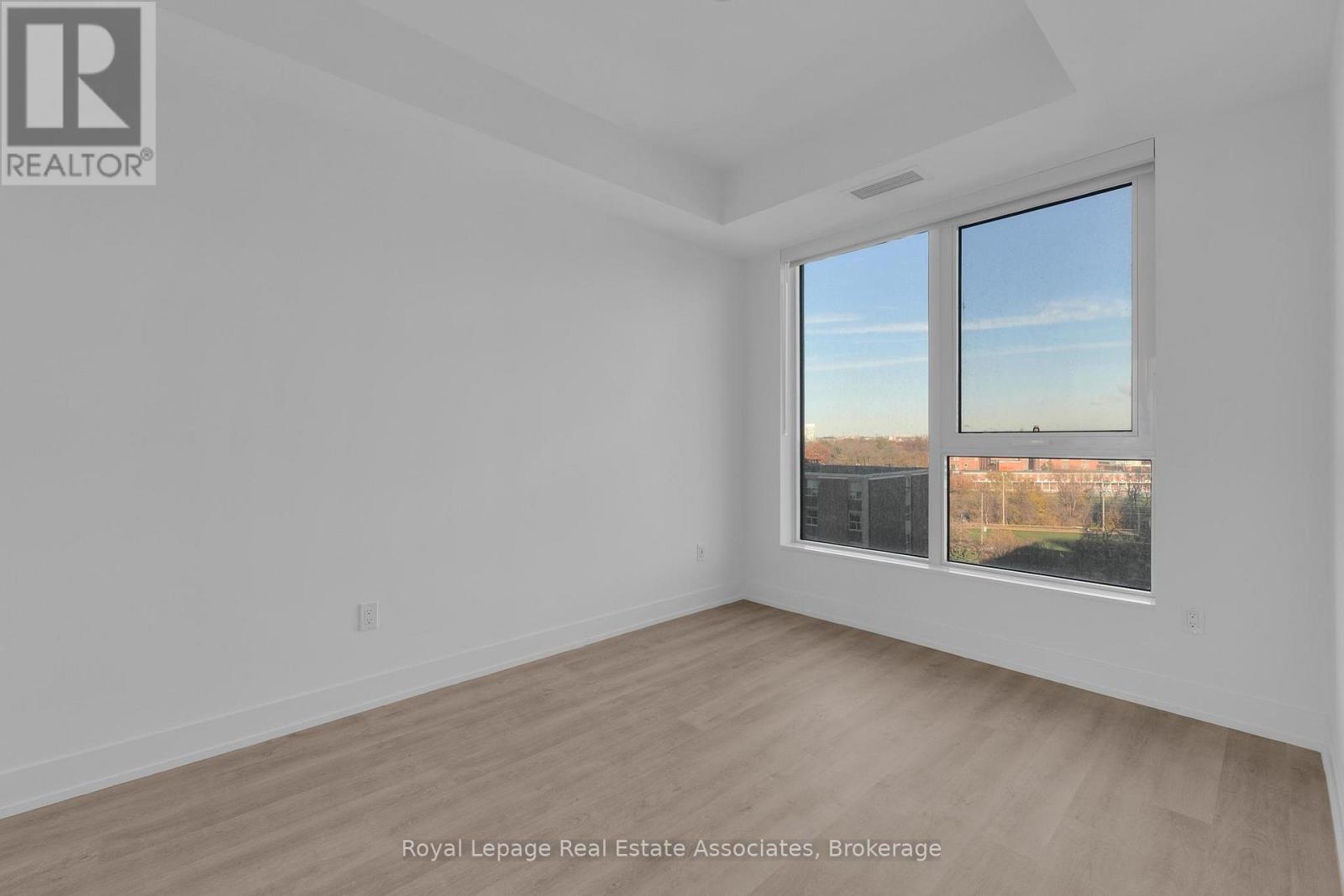 802 - 60 Central Park Roadway, Toronto, Ontario  M9A 3K1 - Photo 13 - W12563966