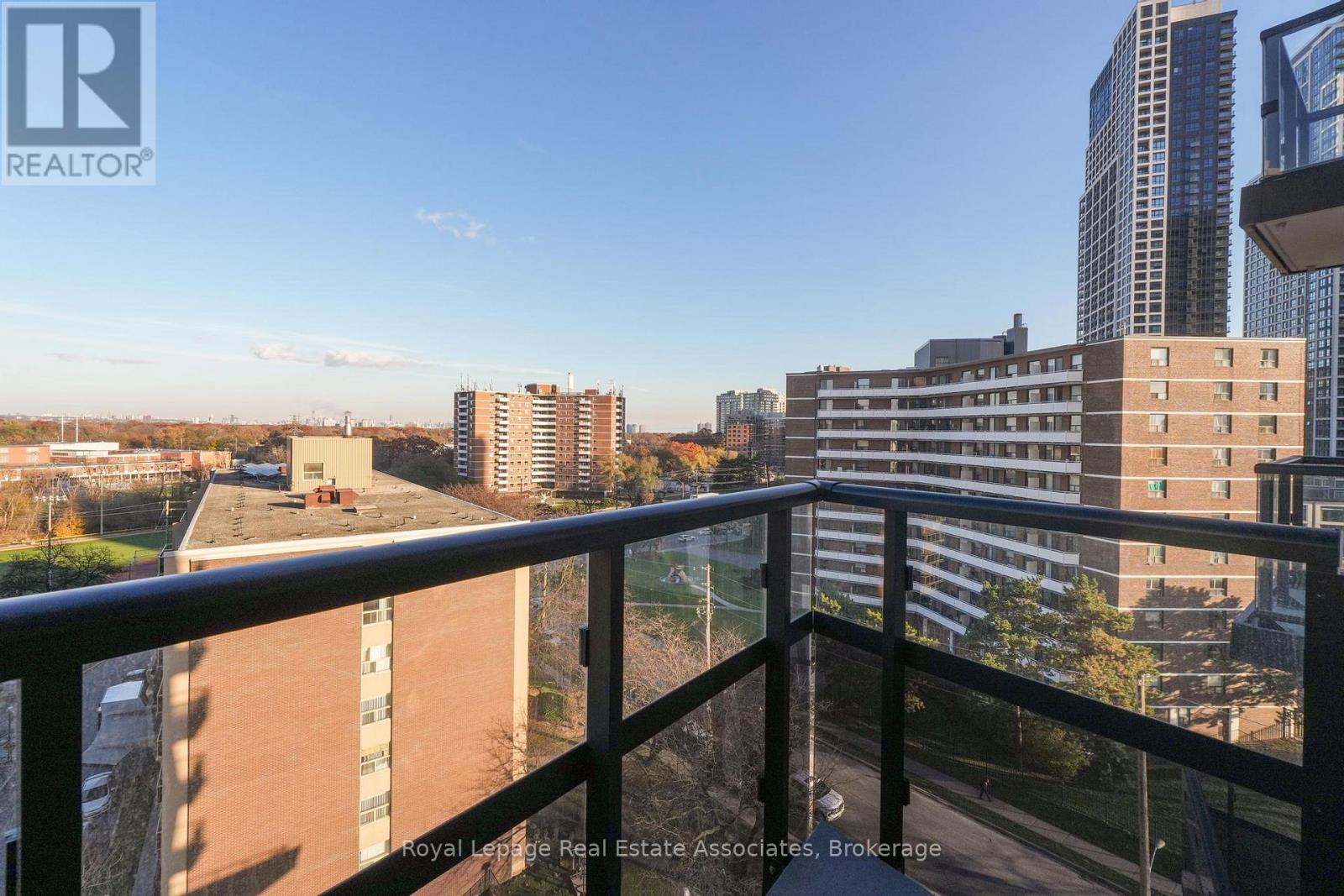 902 - 60 Central Park Roadway, Toronto, Ontario  M0A 3K1 - Photo 15 - W12563972