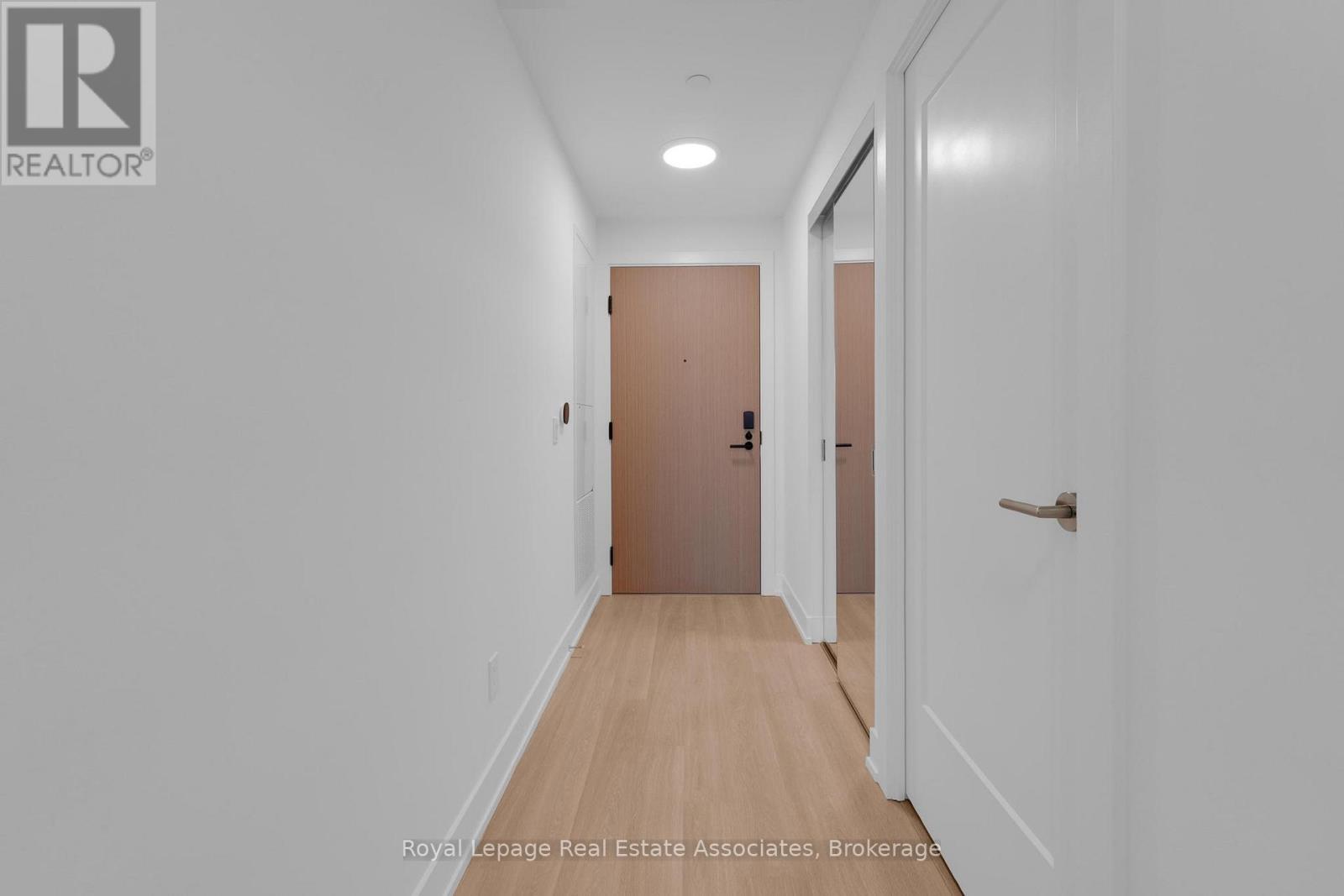 902 - 60 Central Park Roadway, Toronto, Ontario  M0A 3K1 - Photo 20 - W12563972