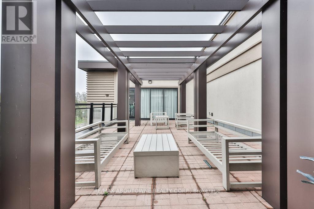 207 - 128 Garden Drive, Oakville, Ontario  L6K 2W5 - Photo 35 - W12563976